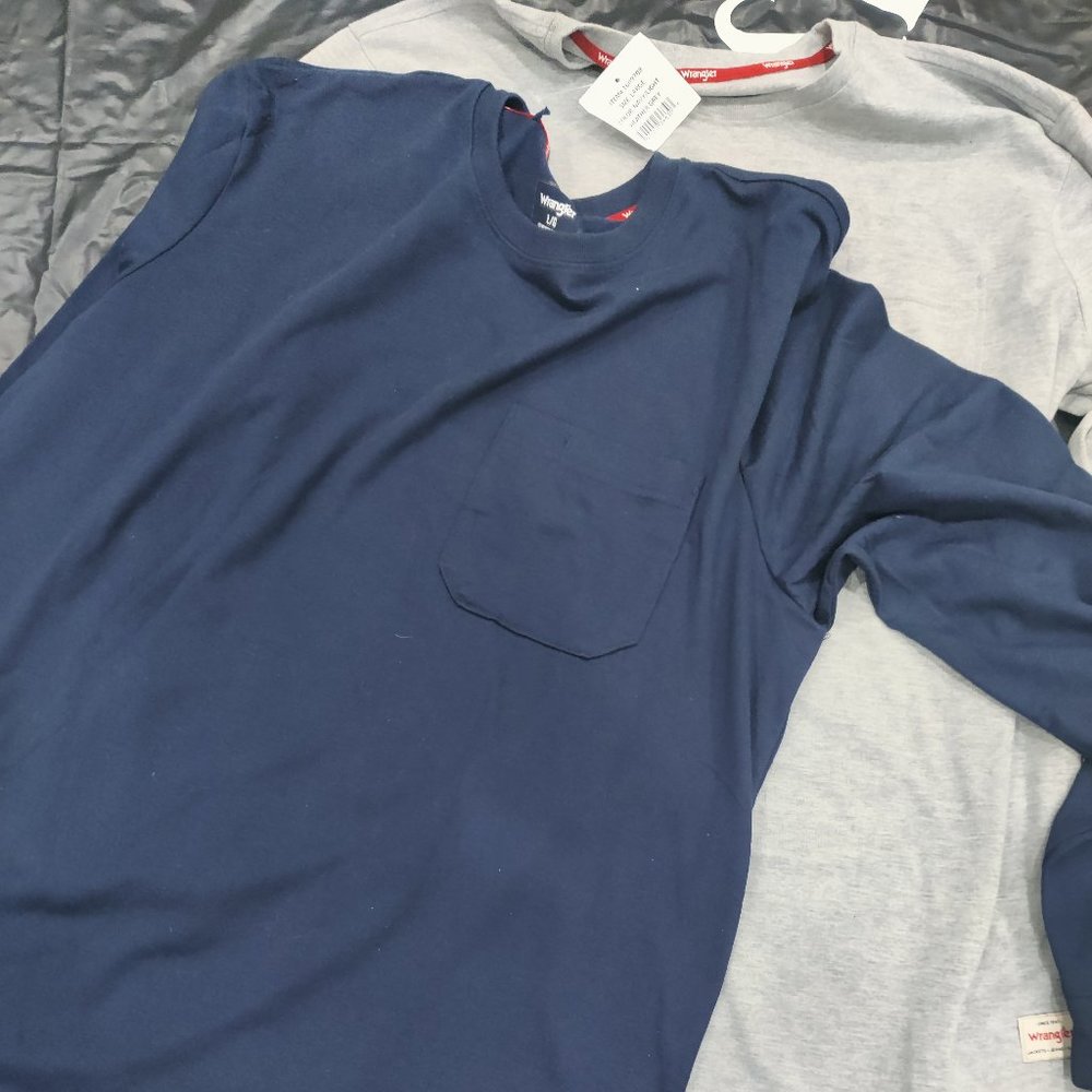 NWT Wrangler Men 2 Pack Long Sleeve Layering Work Tee Sz M Gray/Navy $50 JK001